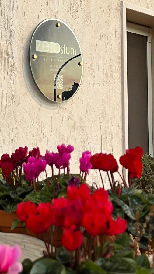Zerostuni Suite Apartment Exterior photo